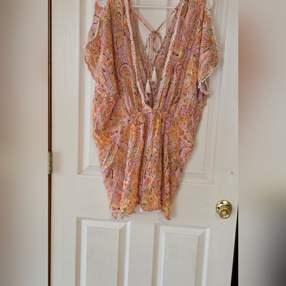 Victoria's Secret Multicolor Paisley Tunic Sz Medium - Picture 10 of 16